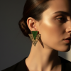 Boucles d'Oreilles « Cléopâtre » – L'Éclat Émeraude Geometric