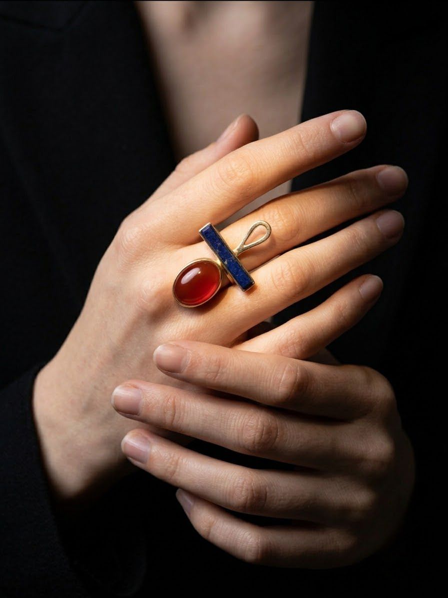 Bague Ankh Nefertiti — Bleu, Rouge & Or 3